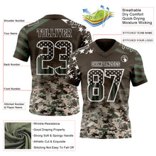 Laden Sie das Bild in den Galerie-Viewer, Custom Brown USA Flag Camo-White Authentic Gradient Digital Camouflage Stars & Stripes Raglan Sleeves Football Jersey