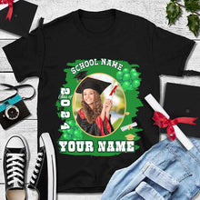 Laden Sie das Bild in den Galerie-Viewer, Custom Black White-Green 3D Graduation Performance T-Shirt