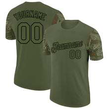 Laden Sie das Bild in den Galerie-Viewer, Custom Olive Black 3D Pattern Design Vintage Military Weapon Performance Salute To Service T-Shirt