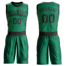 Загрузить изображение в средство просмотра галереи, Custom Kelly Green Brown Round Neck Suit Basketball Jersey