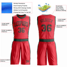Laden Sie das Bild in den Galerie-Viewer, Custom Fire Red Green Round Neck Suit Basketball Jersey