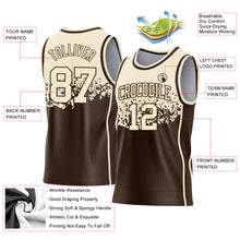 Laden Sie das Bild in den Galerie-Viewer, Custom Cream-Brown Shattered Geometric Side Panel Stripe Round Neck Sublimation Basketball Set Jersey