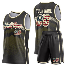 Laden Sie das Bild in den Galerie-Viewer, Custom Black Vintage USA Flag Olive-Cream Mountain Peak Shards Side Panel Stripe Round Neck Sublimation Basketball Set Jersey