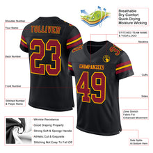 Laden Sie das Bild in den Galerie-Viewer, Custom Black Crimson-Gold Mesh Authentic Football Jersey