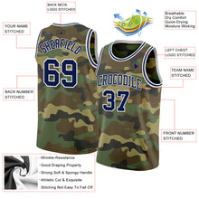Laden Sie das Bild in den Galerie-Viewer, Custom Camo Navy-White Authentic Salute To Service Basketball Jersey