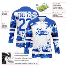 Загрузить изображение в средство просмотра галереи, Custom Camo Thunder Blue-White Splash Hockey Lace Neck Jersey
