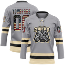 Laden Sie das Bild in den Galerie-Viewer, Custom Gray Vintage USA Flag Black-Cream Hockey Lace Neck Jersey
