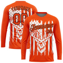 Laden Sie das Bild in den Galerie-Viewer, Custom Orange Black-White 3D Animal Deer Hunting American Flag Long Sleeve Performance T-Shirt