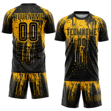 Laden Sie das Bild in den Galerie-Viewer, Custom Gold Black Sublimation Soccer Uniform Jersey