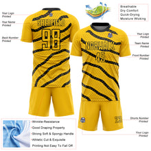 Laden Sie das Bild in den Galerie-Viewer, Custom Yellow Black Lines And Dots Sublimation Soccer Uniform Jersey