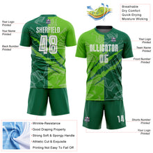 Laden Sie das Bild in den Galerie-Viewer, Custom Graffiti Pattern Aurora Green-Kelly Green Scratch Sublimation Soccer Uniform Jersey