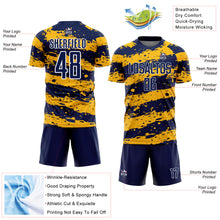 Laden Sie das Bild in den Galerie-Viewer, Custom Navy Gold-White Splash Sublimation Soccer Uniform Jersey