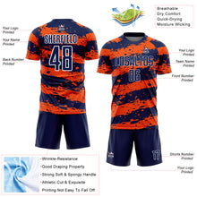 Laden Sie das Bild in den Galerie-Viewer, Custom Navy Orange-White Splash Sublimation Soccer Uniform Jersey