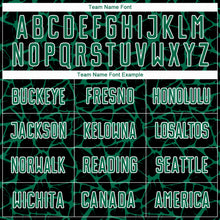 Laden Sie das Bild in den Galerie-Viewer, Custom Black Kelly Green-White Abstract Network Splash Sublimation Soccer Uniform Jersey