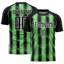 Laden Sie das Bild in den Galerie-Viewer, Custom Black Pea Green-White Abstract Network Sublimation Soccer Uniform Jersey
