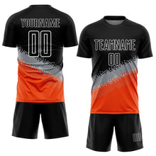 Laden Sie das Bild in den Galerie-Viewer, Custom Black Gray-Orange Gradient Geometric Shape Sublimation Soccer Uniform Jersey