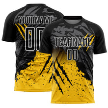 Загрузить изображение в средство просмотра галереи, Custom Black Yellow-White Gradient Scratch Splash Sublimation Soccer Uniform Jersey