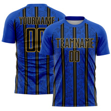 Laden Sie das Bild in den Galerie-Viewer, Custom Thunder Blue Black-Old Gold Stripe Line Sublimation Soccer Uniform Jersey