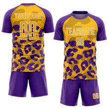 Laden Sie das Bild in den Galerie-Viewer, Custom Purple Gold-Black Animal Leopard Print Sports Sublimation Soccer Uniform Jersey
