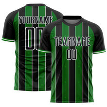Laden Sie das Bild in den Galerie-Viewer, Custom Black Grass Green-White Pinstripe Line Sports Sublimation Soccer Uniform Jersey