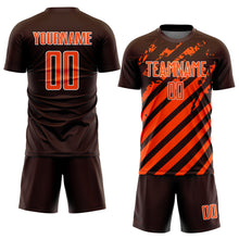 Laden Sie das Bild in den Galerie-Viewer, Custom Brown Orange-White Distressed Diagonal Stripe Pattern Sports Sublimation Soccer Uniform Jersey