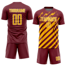 Загрузить изображение в средство просмотра галереи, Custom Burgundy Gold-White Distressed Diagonal Stripe Pattern Sports Sublimation Soccer Uniform Jersey