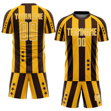Загрузить изображение в средство просмотра галереи, Custom Brown Gold-White Stars And Stripes Sports Sublimation Soccer Uniform Jersey