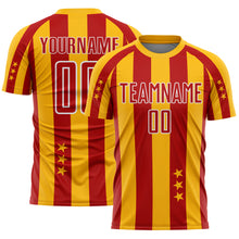 Laden Sie das Bild in den Galerie-Viewer, Custom Gold Red-White Stars And Stripes Sports Sublimation Soccer Uniform Jersey
