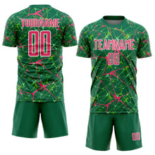 Laden Sie das Bild in den Galerie-Viewer, Custom Kelly Green Neon Pink-White Abstract Network Crackle Sublimation Soccer Uniform Jersey