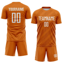 Laden Sie das Bild in den Galerie-Viewer, Custom Texas Orange-White Diagonal Stripes Sublimation Soccer Uniform Jersey