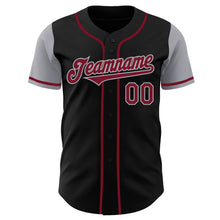 Laden Sie das Bild in den Galerie-Viewer, Custom Black Crimson-Gray Authentic Two Tone Baseball Jersey