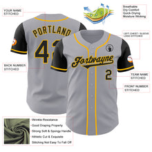Laden Sie das Bild in den Galerie-Viewer, Custom Gray Black-Gold Authentic Two Tone Baseball Jersey