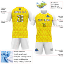 Laden Sie das Bild in den Galerie-Viewer, Custom Light Yellow White-Black Splash Sublimation Volleyball Uniform Jersey