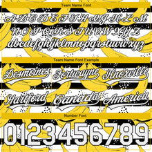 Загрузить изображение в средство просмотра галереи, Custom Black White 3D Pattern Banana Authentic Basketball Shorts