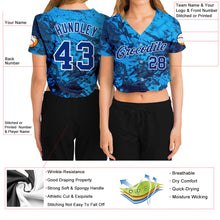 Laden Sie das Bild in den Galerie-Viewer, Custom Women's Graffiti Pattern Royal-White Abstract Ink Handmade Art 3D V-Neck Cropped Baseball Jersey