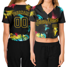 Laden Sie das Bild in den Galerie-Viewer, Custom Women's Graffiti Pattern Black-Gold 3D V-Neck Cropped Baseball Jersey