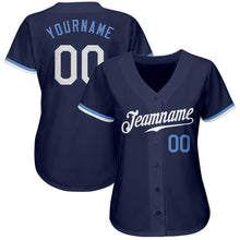 Laden Sie das Bild in den Galerie-Viewer, Custom Navy White-Light Blue Authentic Baseball Jersey