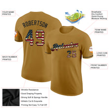 Charger l'image dans la galerie, Custom Old Gold Vintage USA Flag-Black Performance T-Shirt