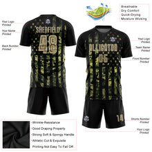 Laden Sie das Bild in den Galerie-Viewer, Custom Camo Vegas Gold-Black American Flag Fashion Sublimation Salute To Service Soccer Uniform Jersey