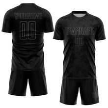 Laden Sie das Bild in den Galerie-Viewer, Custom Black Gray Sublimation Soccer Uniform Jersey