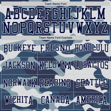 Laden Sie das Bild in den Galerie-Viewer, Custom Stitched Camo Navy-White Sports Pullover Sweatshirt Salute To Service Hoodie