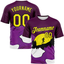 Laden Sie das Bild in den Galerie-Viewer, Custom Purple Light Yellow White-Black Brush Stroke Trail Running Mountain Outdoor Sportswear Performance T-Shirt

