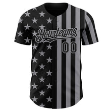 Laden Sie das Bild in den Galerie-Viewer, Custom Black-Gray USA Flag Patriotic Split Stars and Stripes Authentic Baseball Jersey
