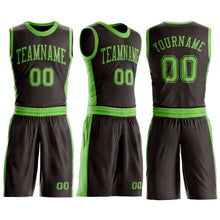 Laden Sie das Bild in den Galerie-Viewer, Custom Brown Neon Green Round Neck Suit Basketball Jersey
