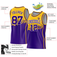 Laden Sie das Bild in den Galerie-Viewer, Custom Gold Purple-White Shattered Geometric Side Panel Stripe Round Neck Sublimation Basketball Set Jersey
