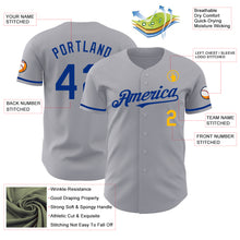 Laden Sie das Bild in den Galerie-Viewer, Custom Gray Royal-Gold Authentic Baseball Jersey
