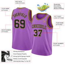 Charger l&#39;image dans la galerie, Custom Medium Purple Black-Old Gold Authentic Basketball Jersey
