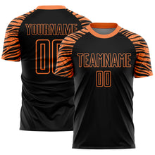 Laden Sie das Bild in den Galerie-Viewer, Custom Black Orange Tiger Stripes Sublimation Soccer Uniform Jersey
