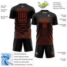 Laden Sie das Bild in den Galerie-Viewer, Custom Black Orange Gradient Geometric Lines Sublimation Soccer Uniform Jersey
