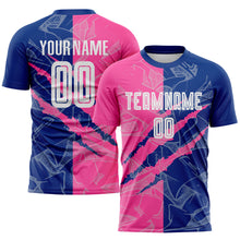 Laden Sie das Bild in den Galerie-Viewer, Custom Graffiti Pattern Pink-Royal Scratch Sublimation Soccer Uniform Jersey
